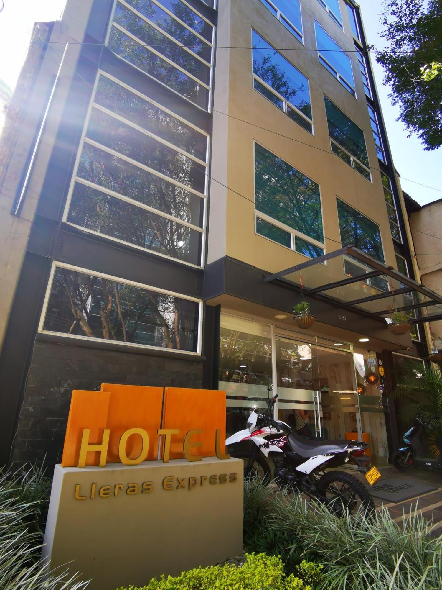Hotel Lleras Express 麦德林 外观 照片